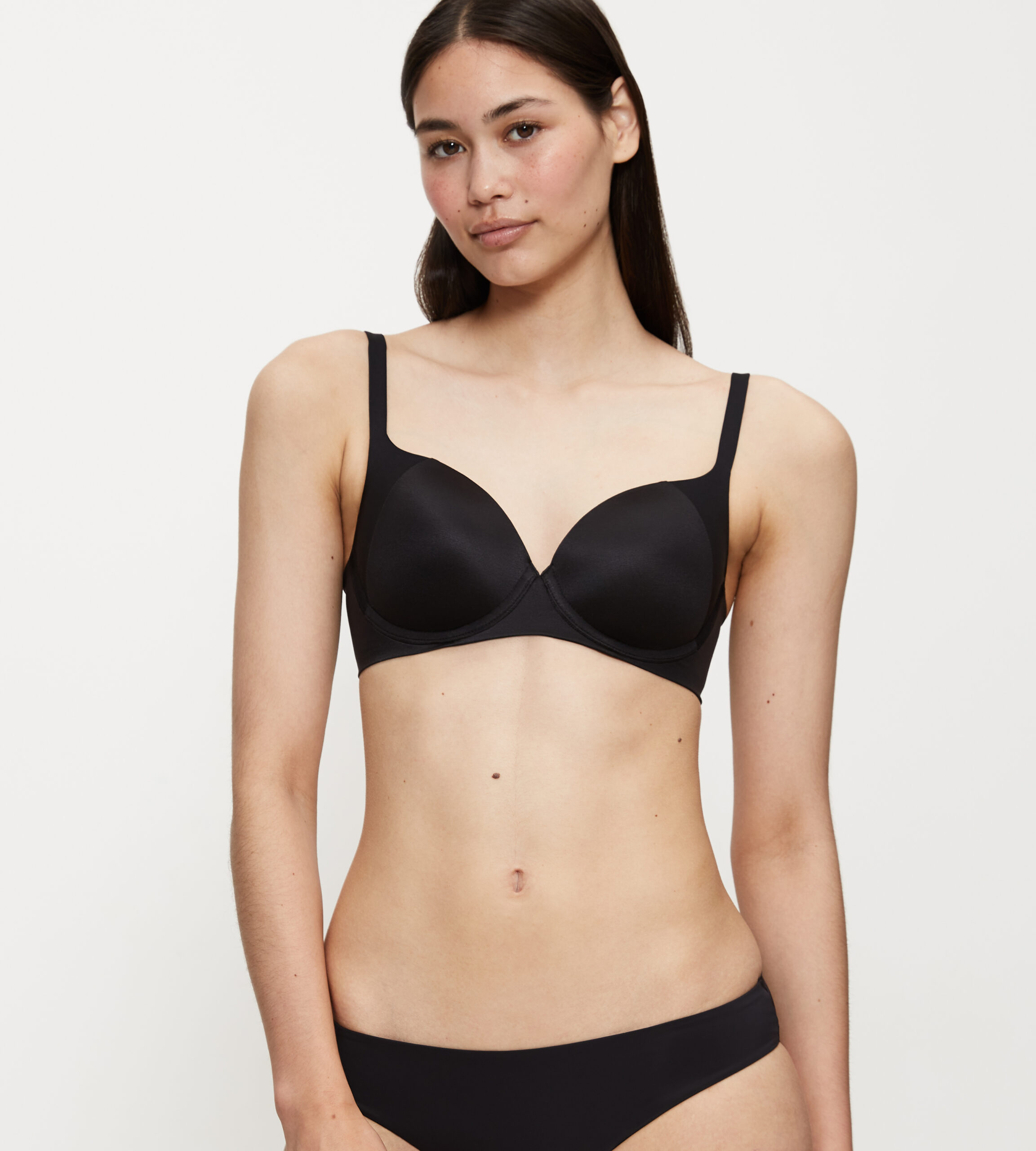 TRIUMPH BODY MAKE-UP SOFT TOUCH WP Sutien buretat Negru